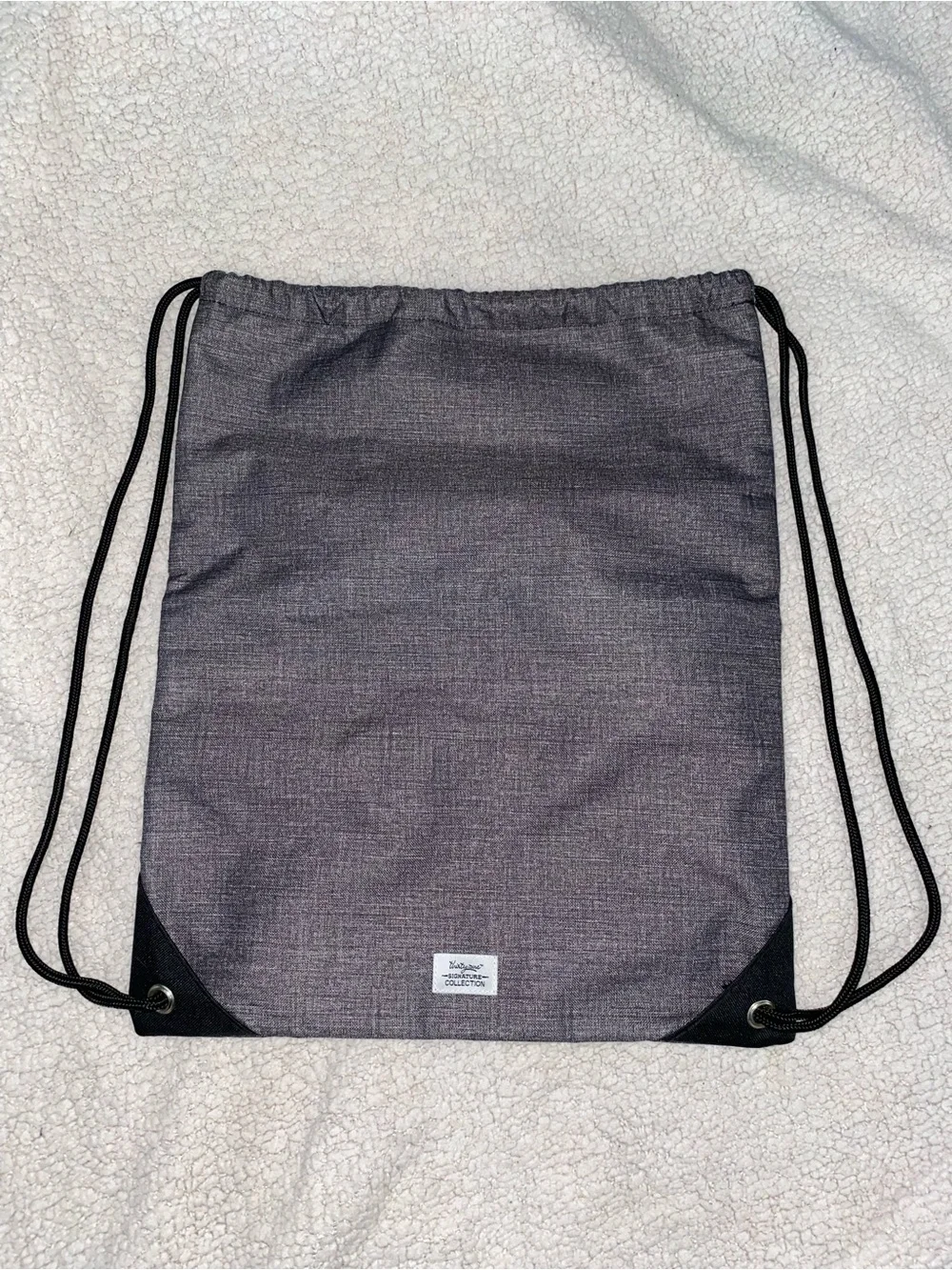 Thirty-One Gray Cinch Drawstring Backpack Front Zip Pocket Gym Lined Cooler Bag